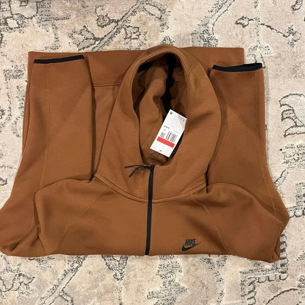 Nike Sportswear Tech Fleece Brown/Black Windrunner Full Zip Hoodie L - Picture 4 of 4